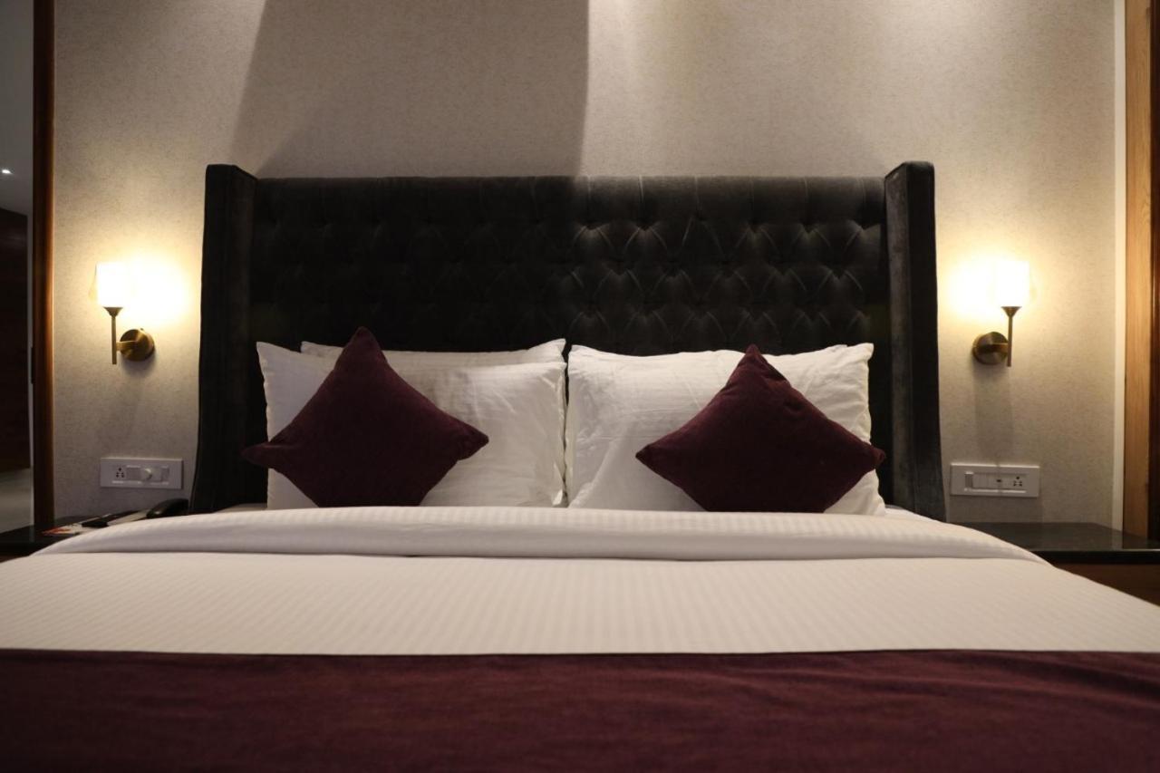 Hotel Western Premium 3*